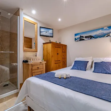Spacious Ski-in Out With Mountain Views Appartamento Val Thorens