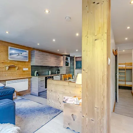 Spacious Ski-in Out With Mountain Views Val Thorens